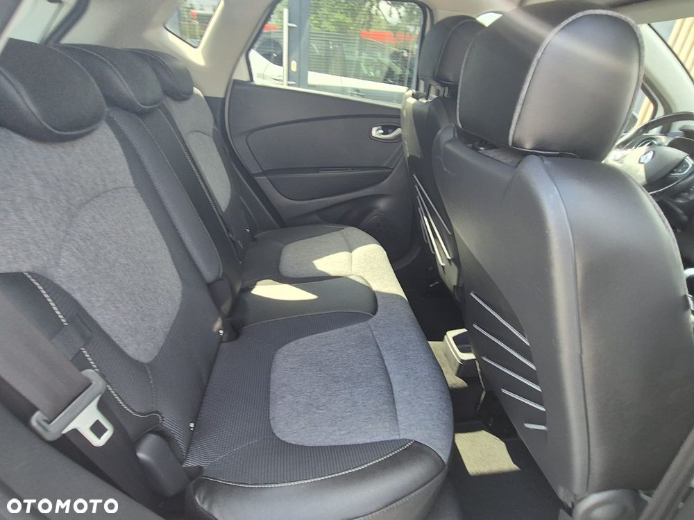 Renault Captur ENERGY TCe 120 EDC LIMITED - 28