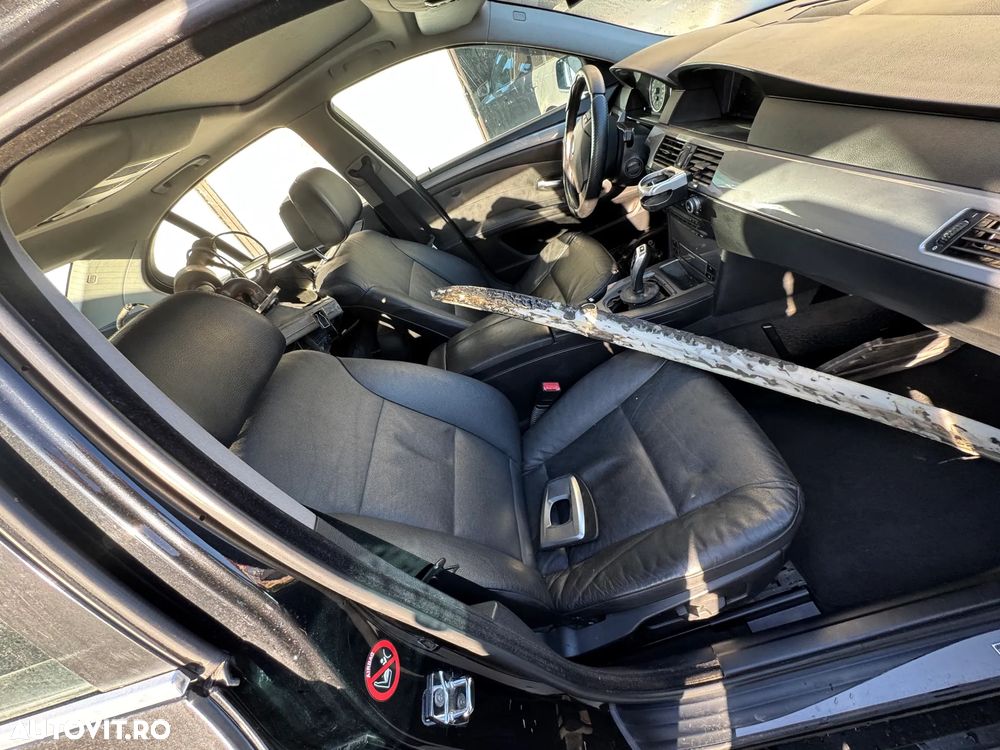 Dezmemam BMW 523i e60 2008 automat lci - 4