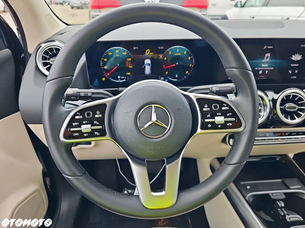 Mercedes-Benz GLA 250 4-Matic - 7