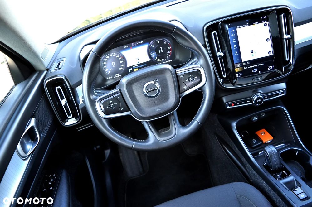 Volvo XC 40 D3 Momentum Pro - 29