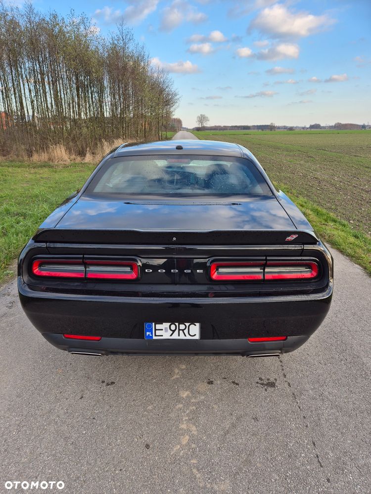 Dodge Challenger 3.6 GT AWD - 9