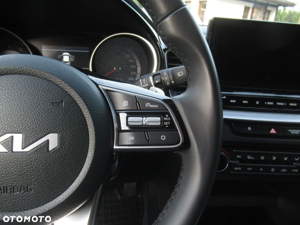 Kia XCeed 1.5 T-GDI L DCT - 14