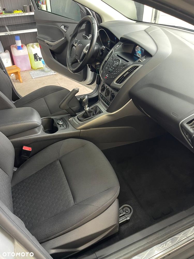 Ford Focus 1.0 EcoBoost Start-Stopp-System Champions Edition - 21