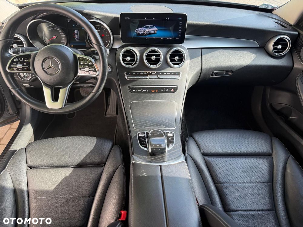 Mercedes-Benz Klasa C 220 d 4MATIC 9G-TRONIC - 15