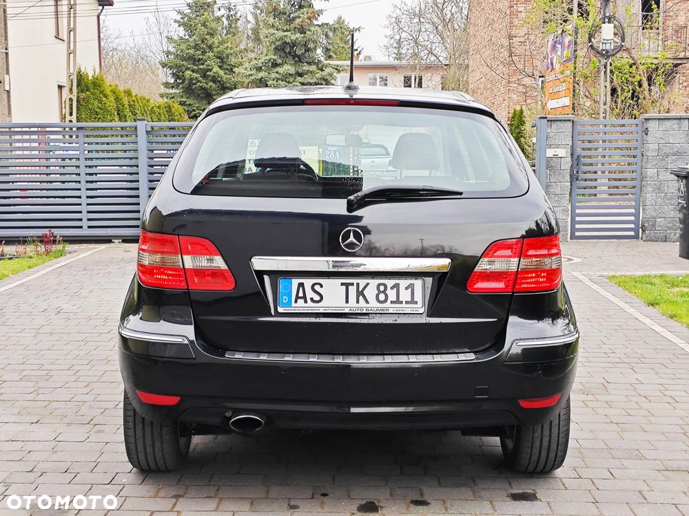 Mercedes-Benz Klasa B 200 CDI Special Edition - 13