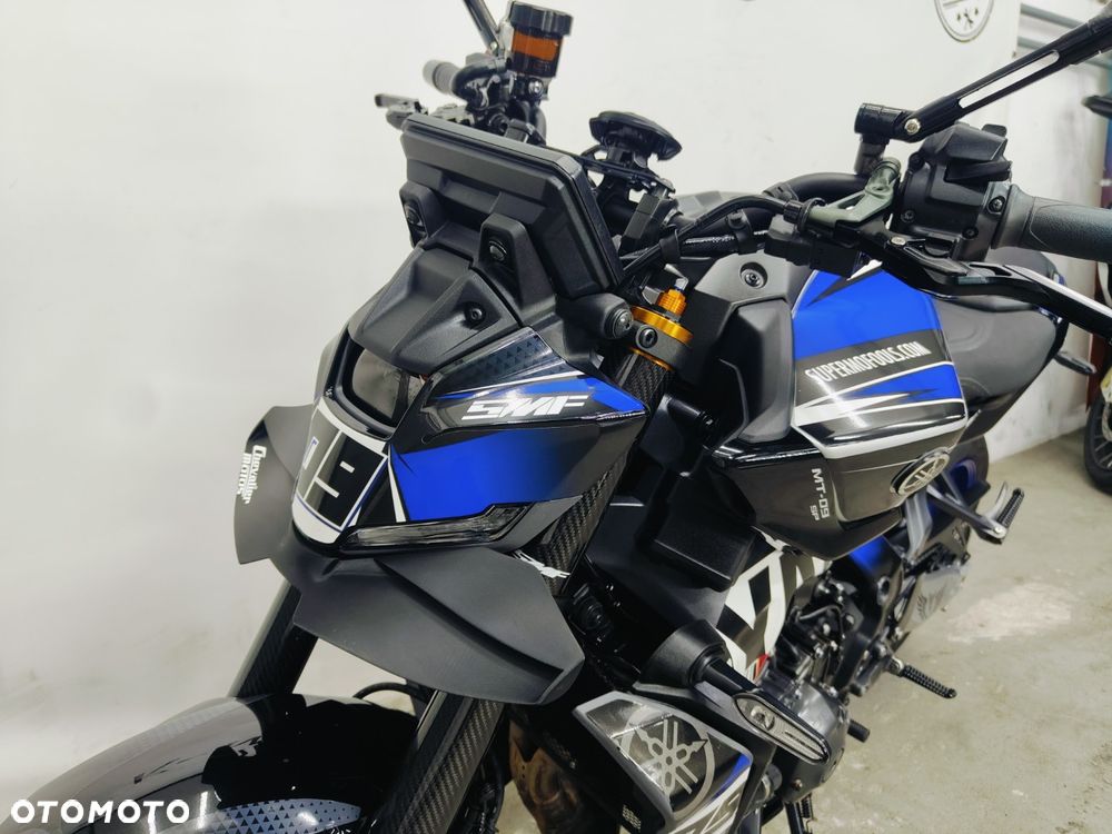 Yamaha MT - 22