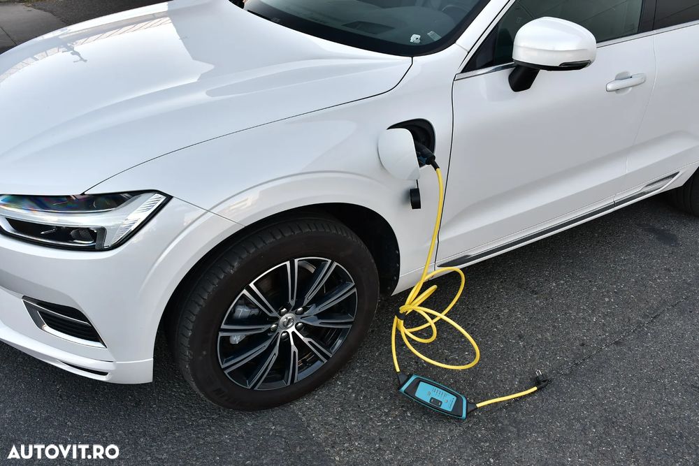 VOLVO XC60 2017 — imagine 6