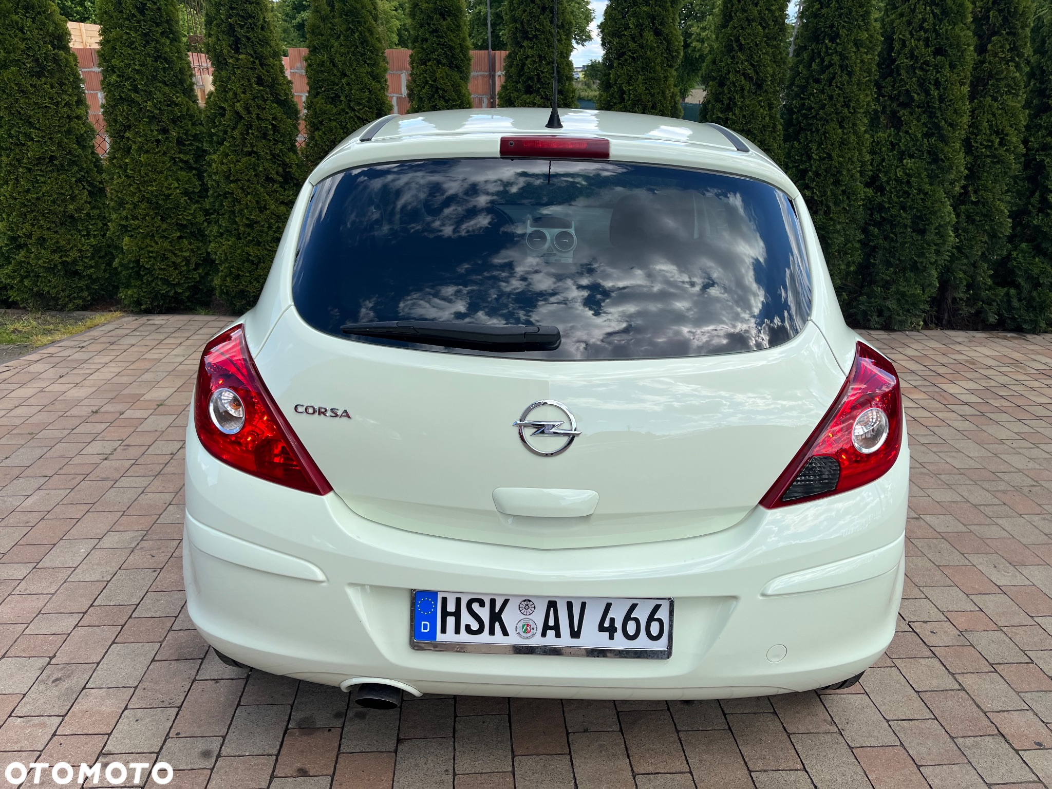 Opel Corsa 1.4 16V Color Edition - 13