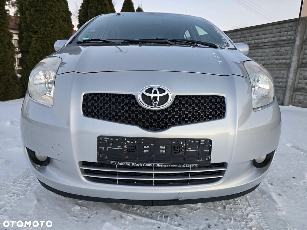 Toyota Yaris 1.3 VVT-i Multi Mode Executive - 3