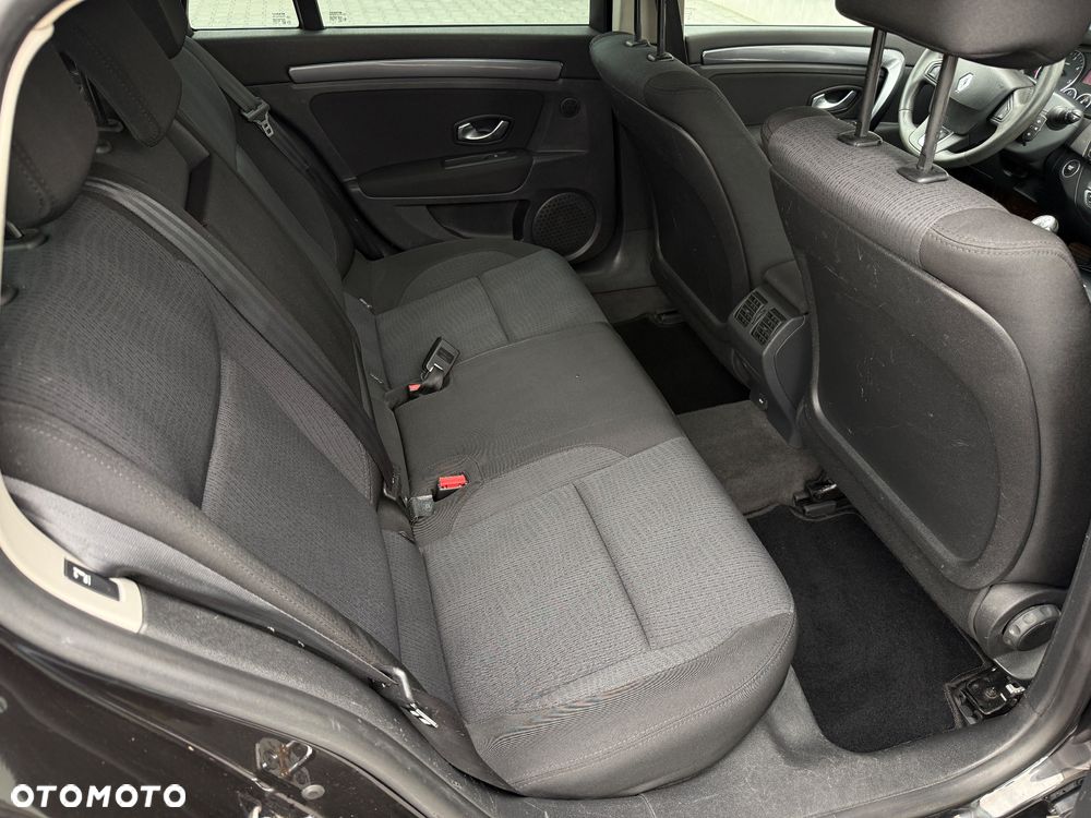 Renault Laguna - 26