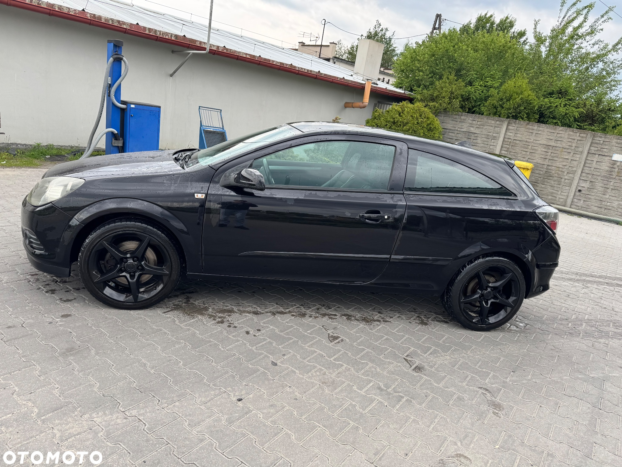 Opel Astra III GTC 1.9 CDTI Sport - 2