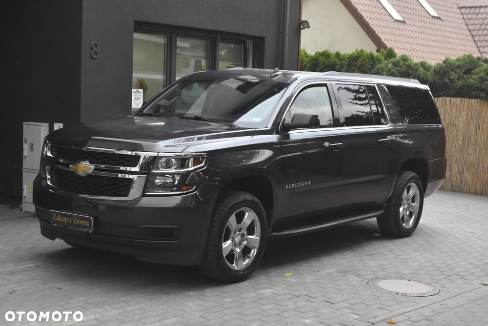 Chevrolet Suburban - 3