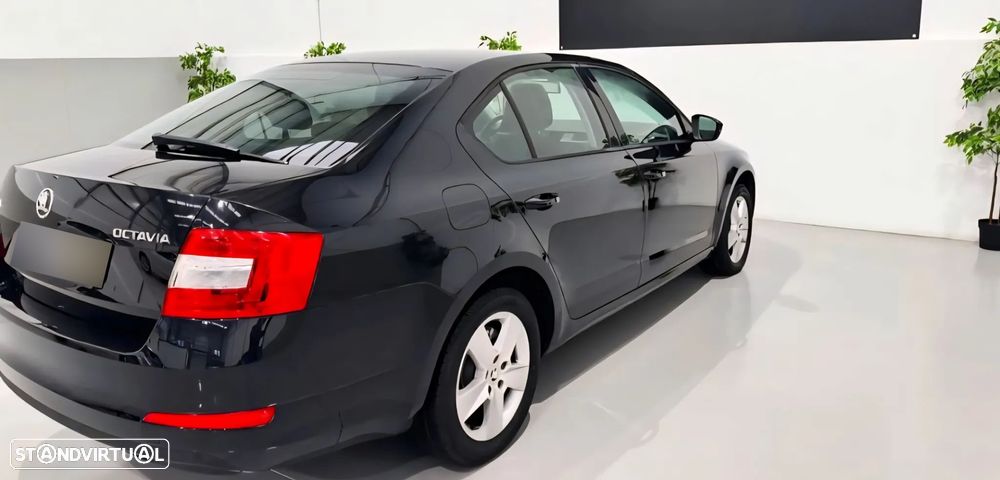 Skoda Octavia 1.6 TDI Elegance - 1