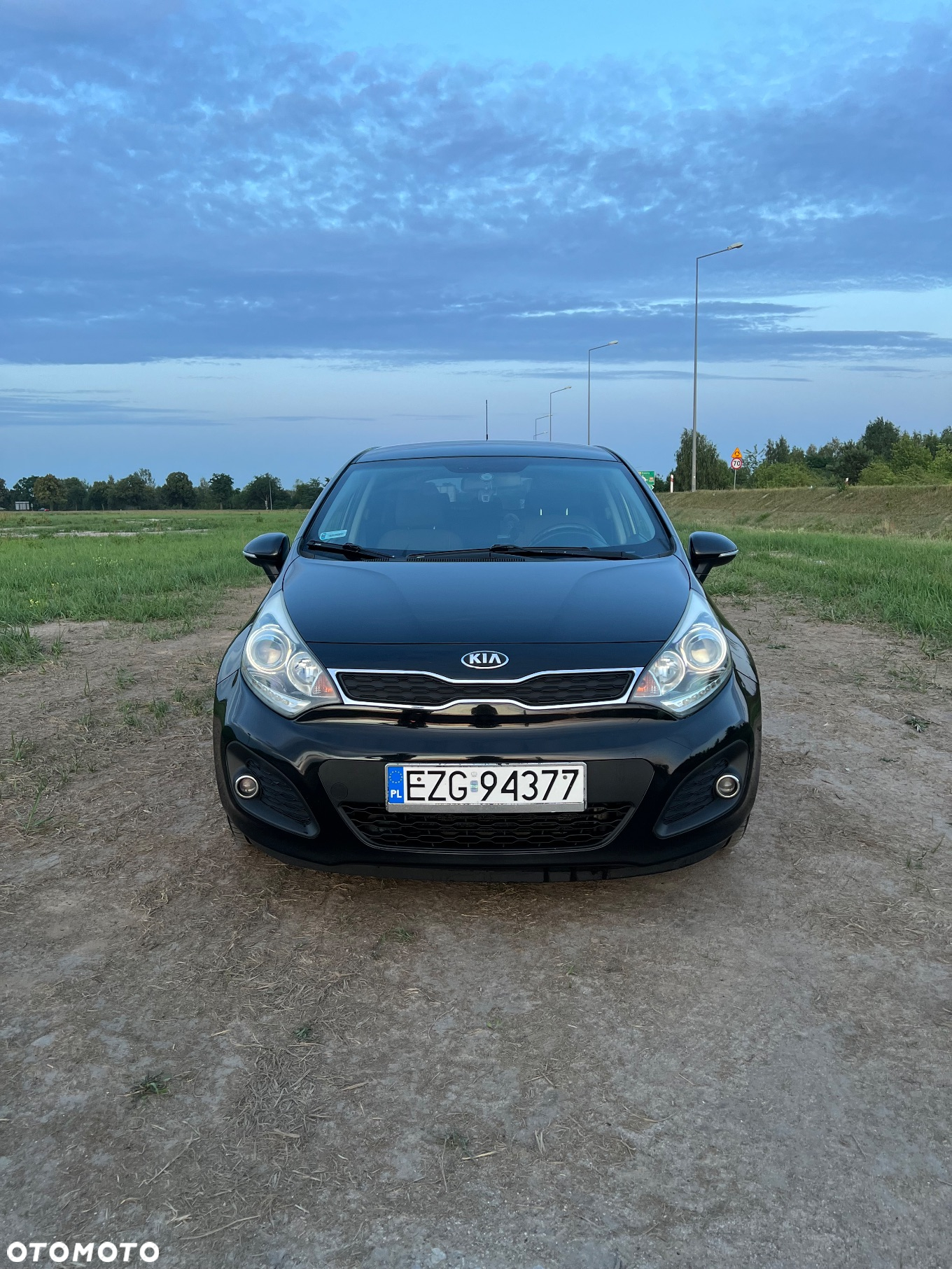 Kia Rio - 2