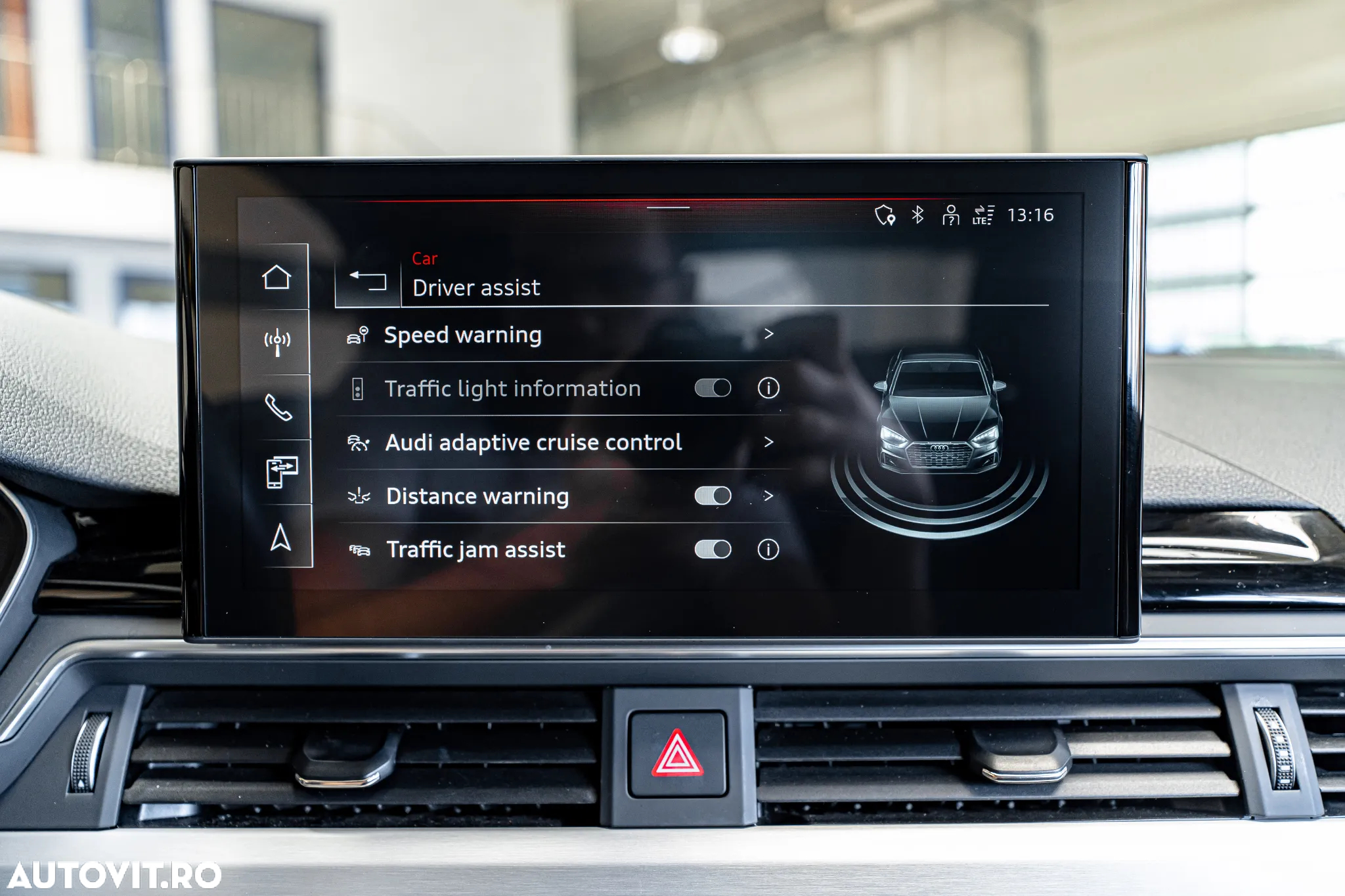 Audi A5 Cabrio 40 TFSI quattro S tronic S line - 12