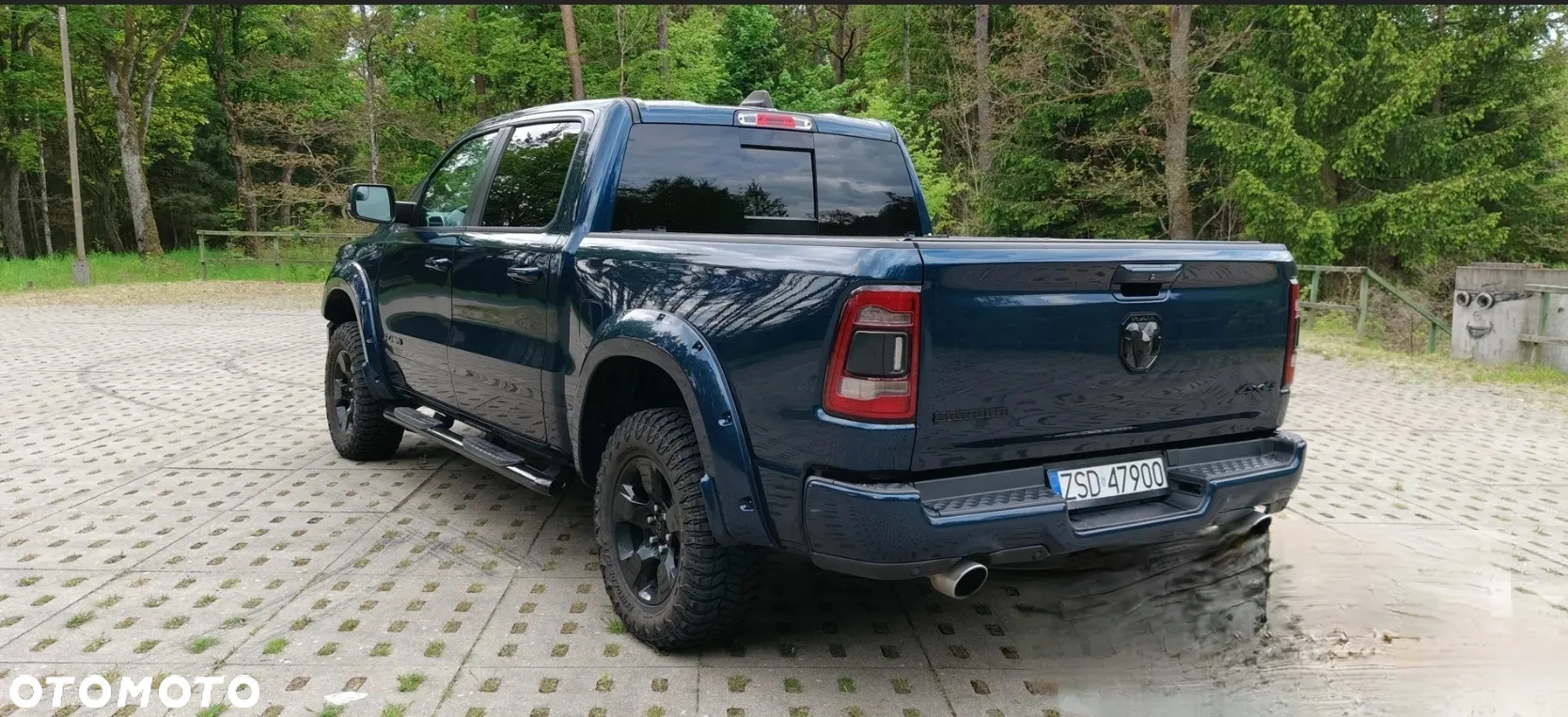 RAM 1500 5.7 Quad Cab Bighorn - 9