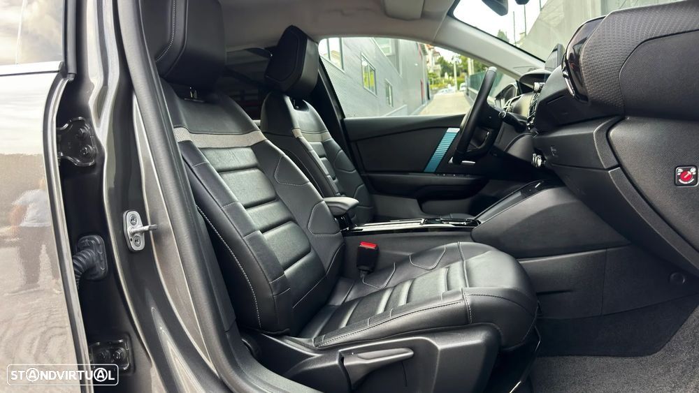 Citroën e-C4 50 kWh Shine Pack - 33