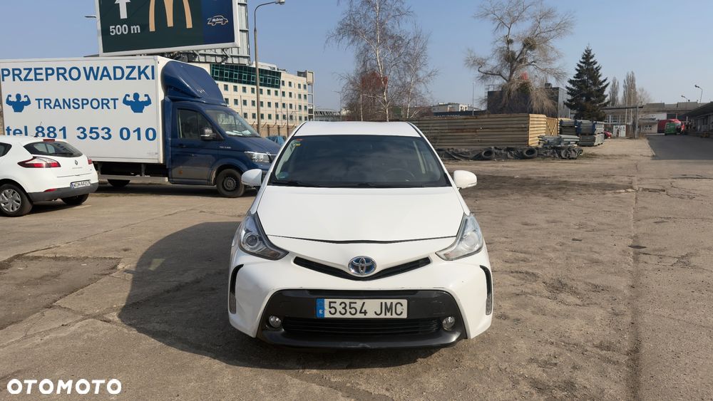 Toyota Prius+ (Hybrid) Comfort - 2