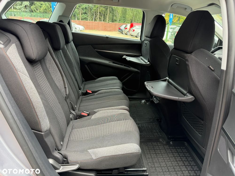 Peugeot 5008 1.6 THP Active S&S EAT6 - 8