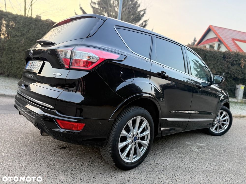 Ford Kuga 1.5 EcoBoost 2x4 Vignale - 4