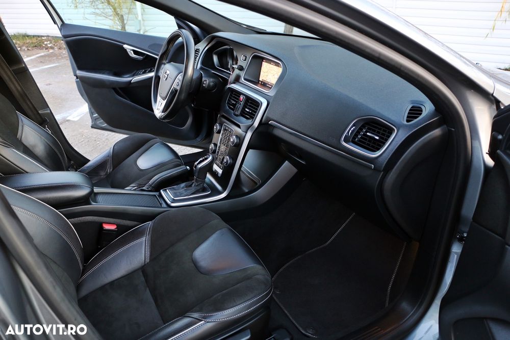 Volvo V40 D3 Geartronic R Design - 14