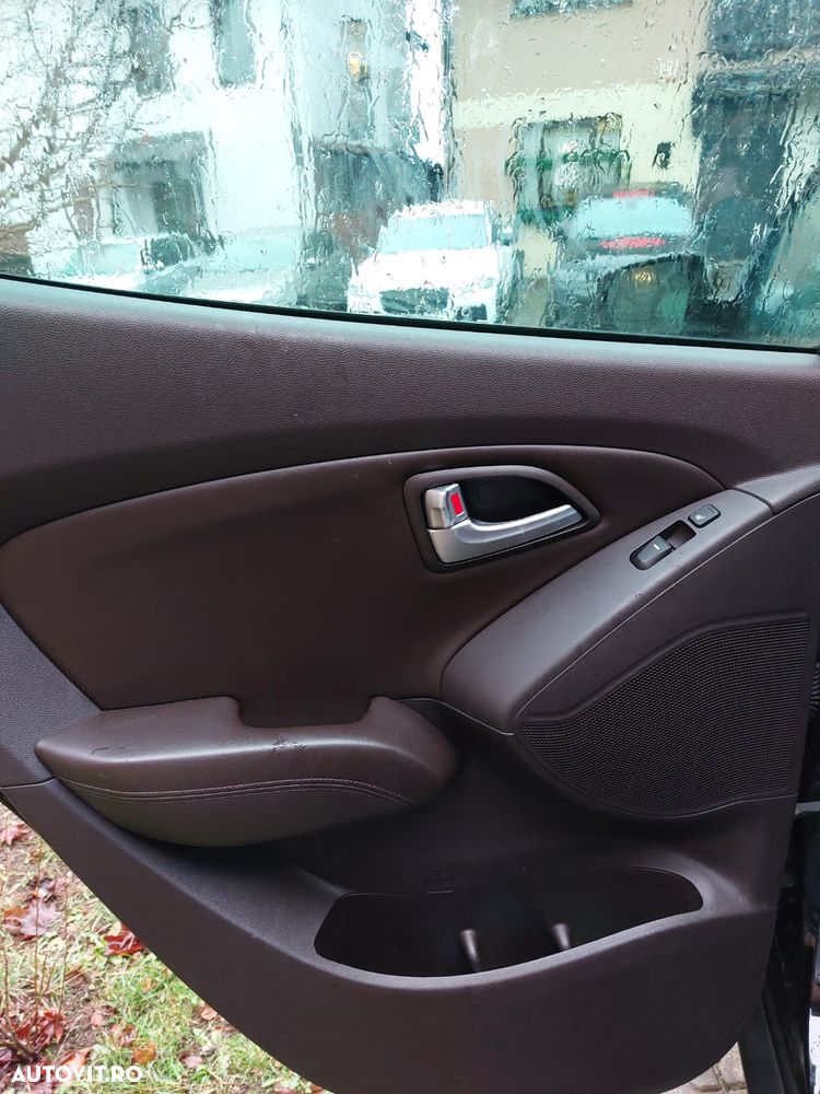 Hyundai ix35 2.0 CRDI 4WD Automatik Luxury - 8