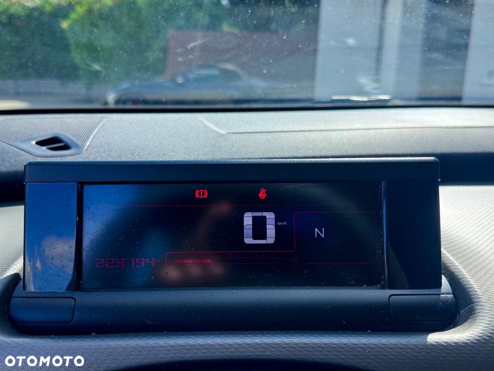Citroën C4 Cactus e-HDi 92 ETG6 Stop&Start Shine - 28