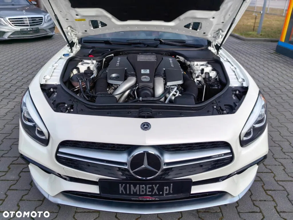 Mercedes-Benz SL 63 AMG - 9