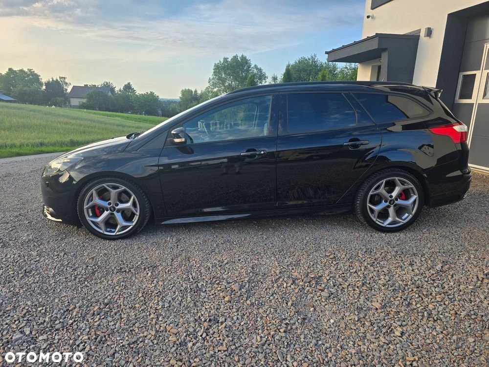 Ford Focus - 3