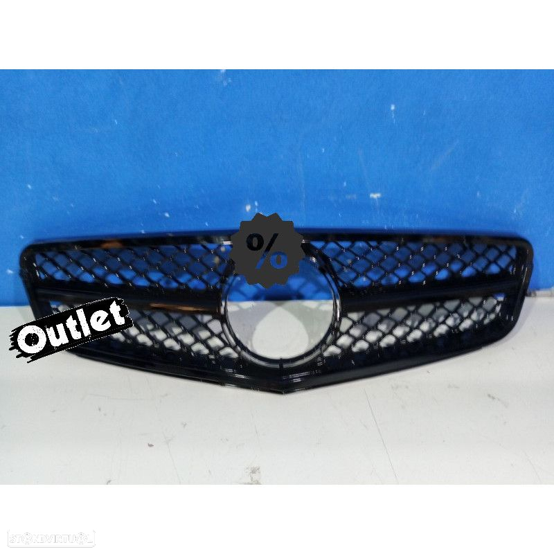 R010328C1 GRELHA FRONTAL MERCEDES W204 11-14 PRETO BRILHANTE LOOK AMG C63 - 5