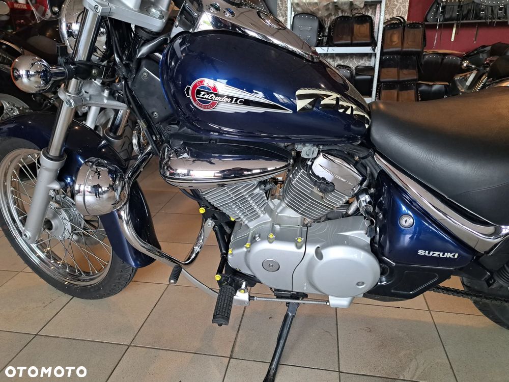 Suzuki Marauder - 9