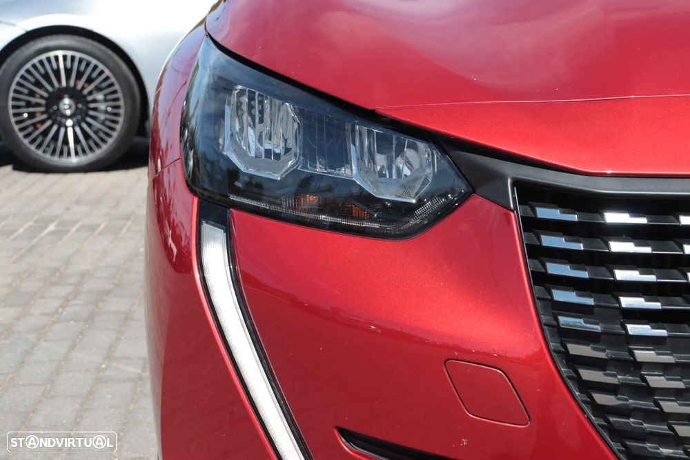 Peugeot 208 PureTech 100 EAT8 Active - 7