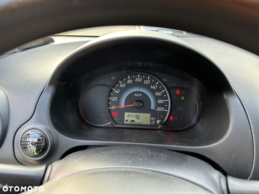 Mitsubishi Space Star - 9