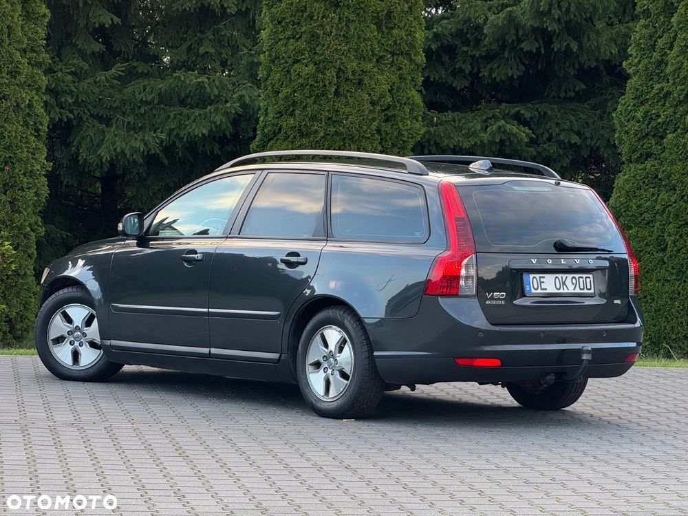 Volvo V50 1.6D DPF DRIVe - 22