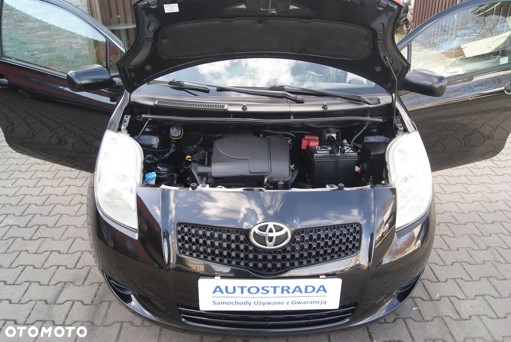 Toyota Yaris 1.0 Luna A/C - 10