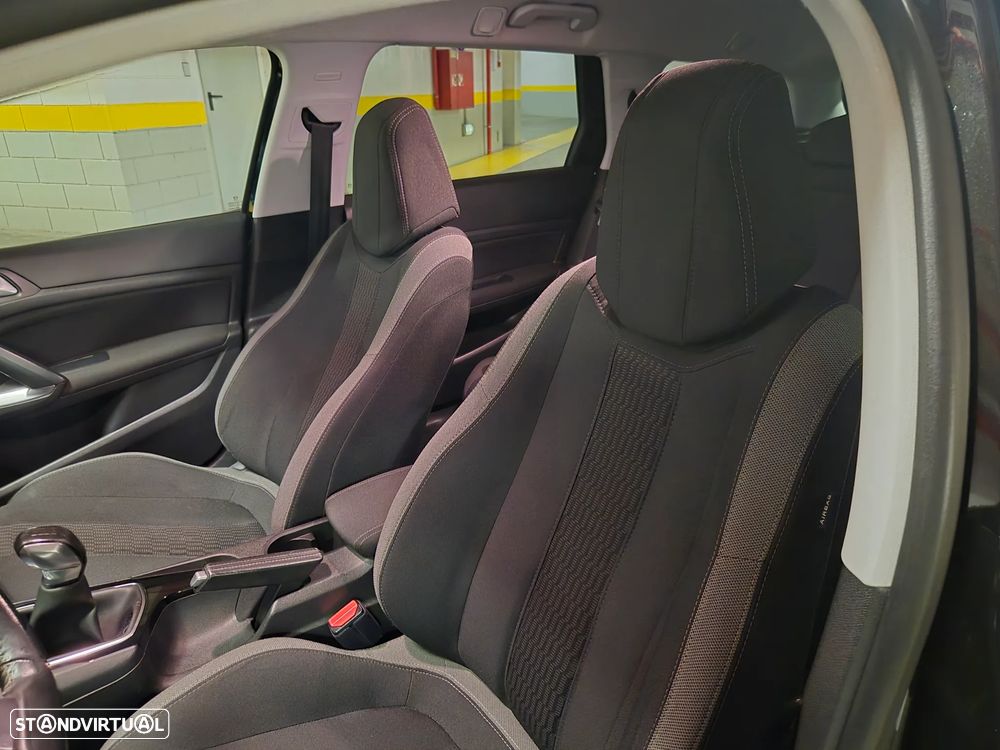 Peugeot 308 SW 1.6 BlueHDi Style - 30
