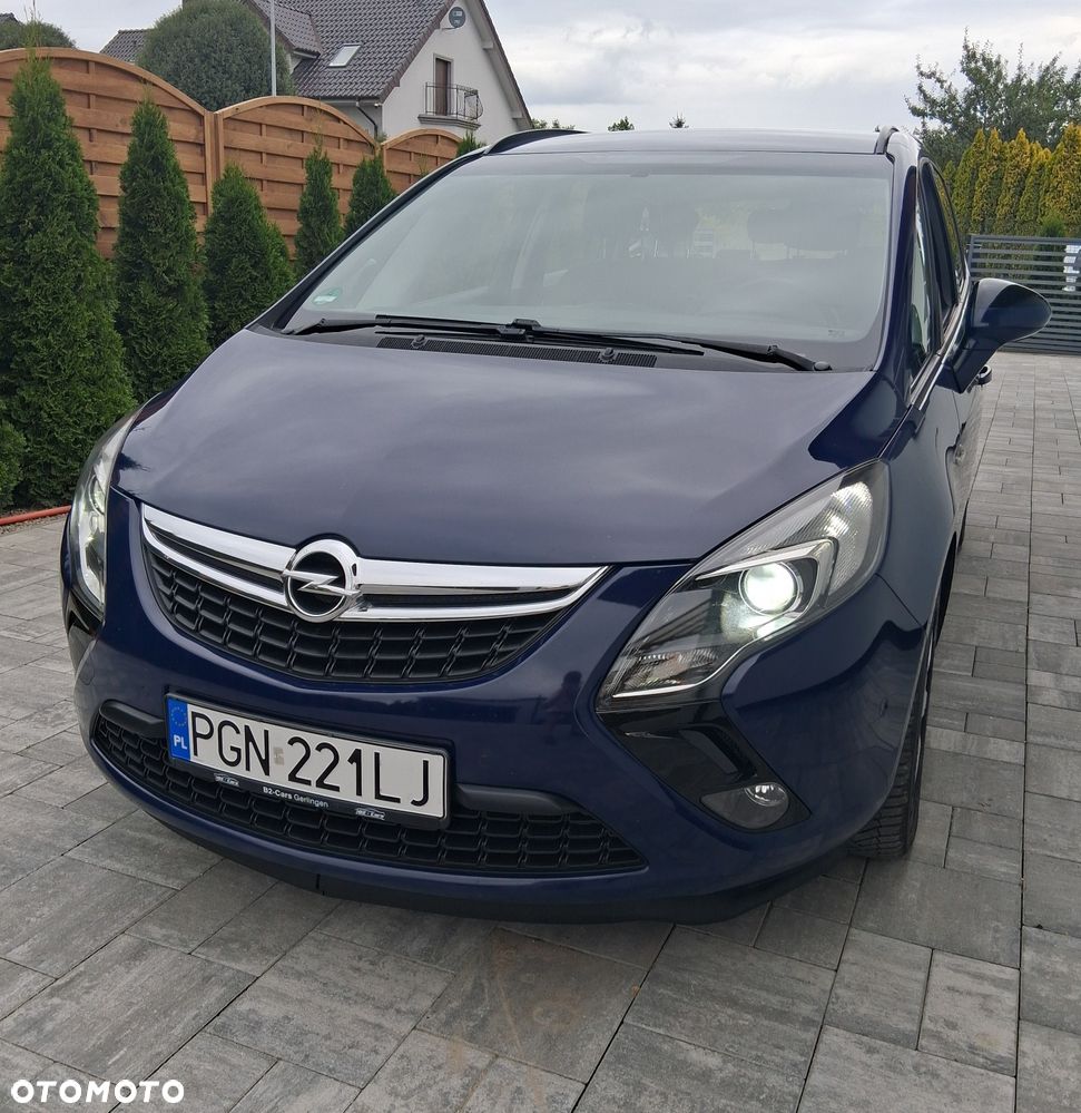 Opel Zafira - 1
