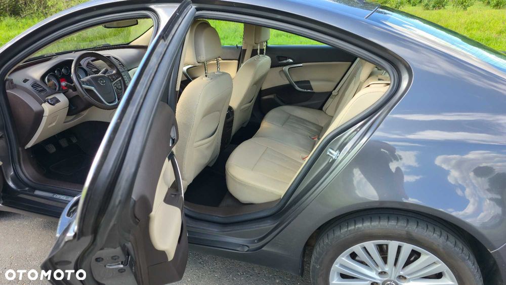 Opel Insignia - 4