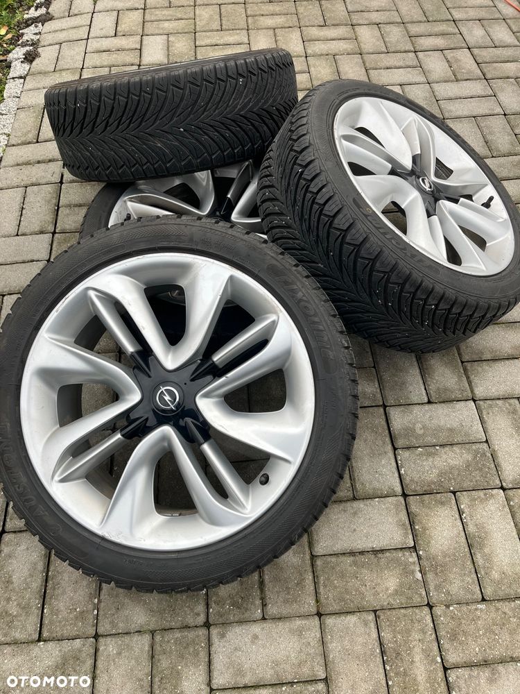 Opel Adam 1.4 White Link - 14