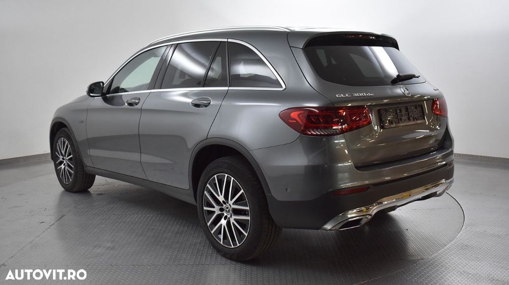 Mercedes-Benz GLC 300 de 4Matic 9G-TRONIC - 2