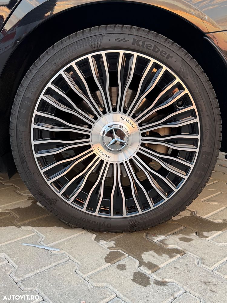 Mercedes-Benz E - 9