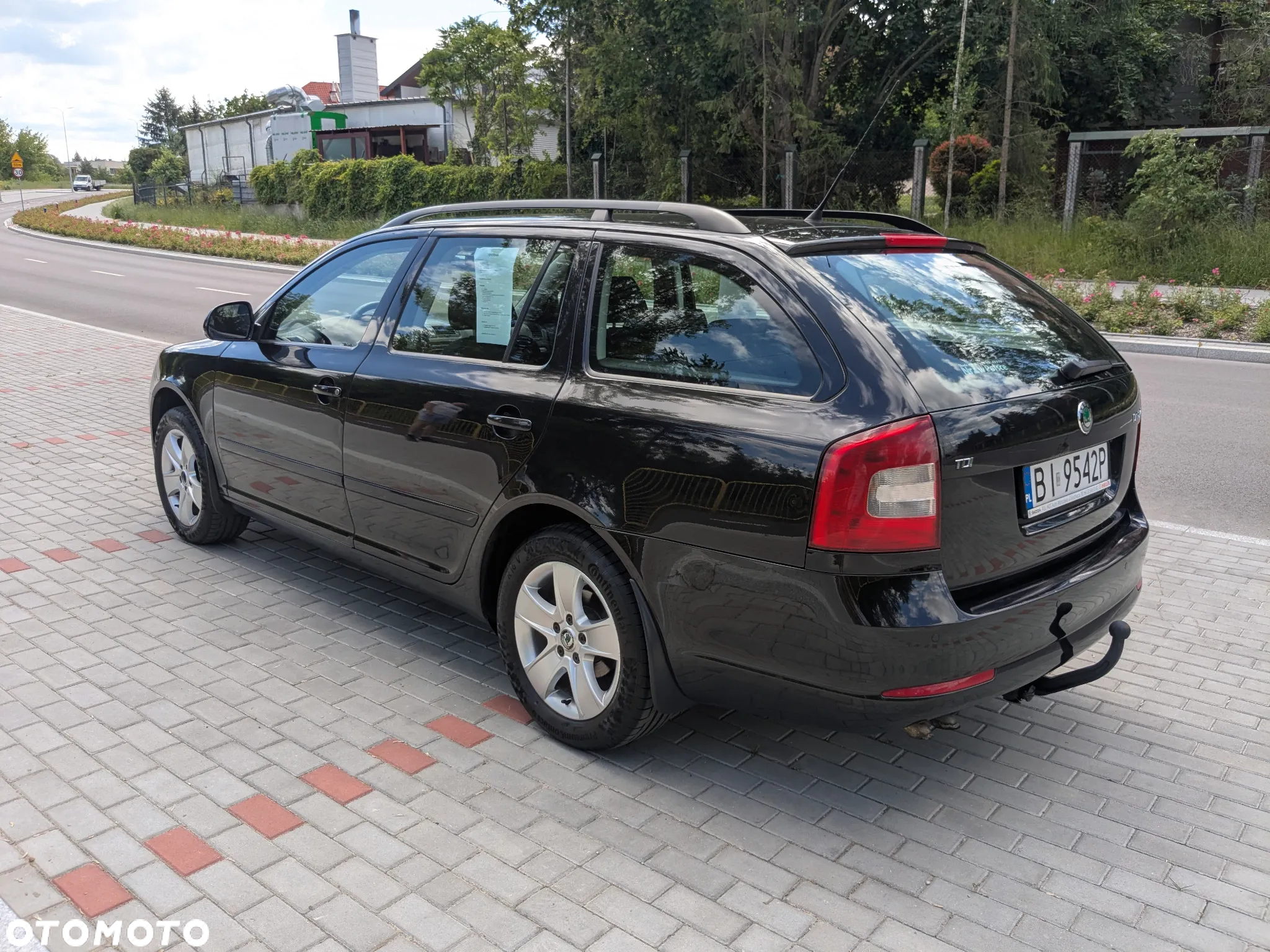 Skoda Octavia 1.9 TDI Elegance DSG - 2