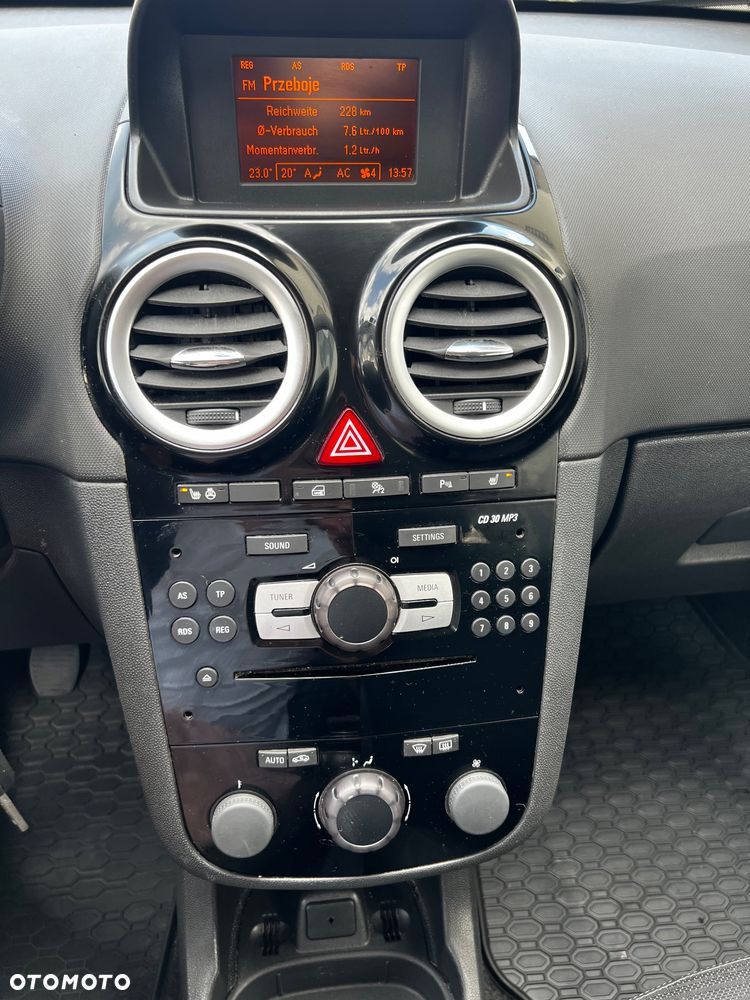 Opel Corsa 1.4 Color Edition - 30