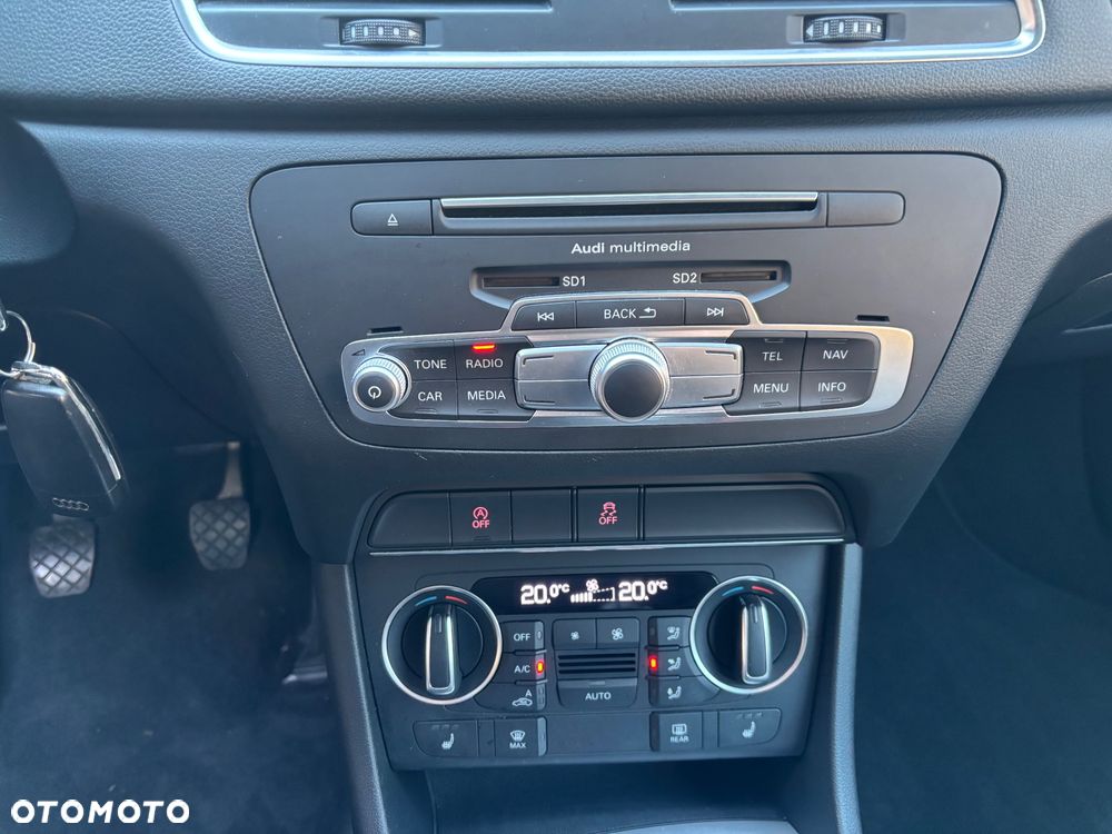 Audi Q3 - 18