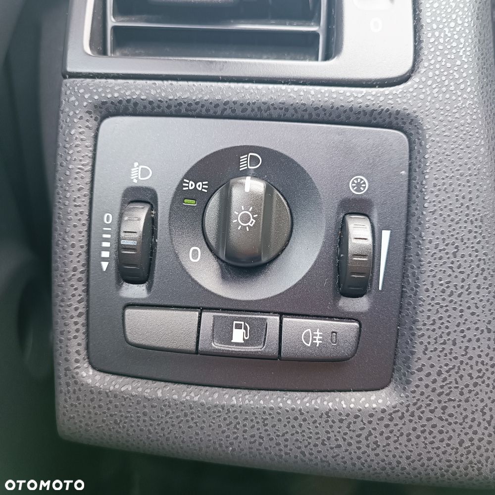 Volvo S40 2.4i Kinetic - 9