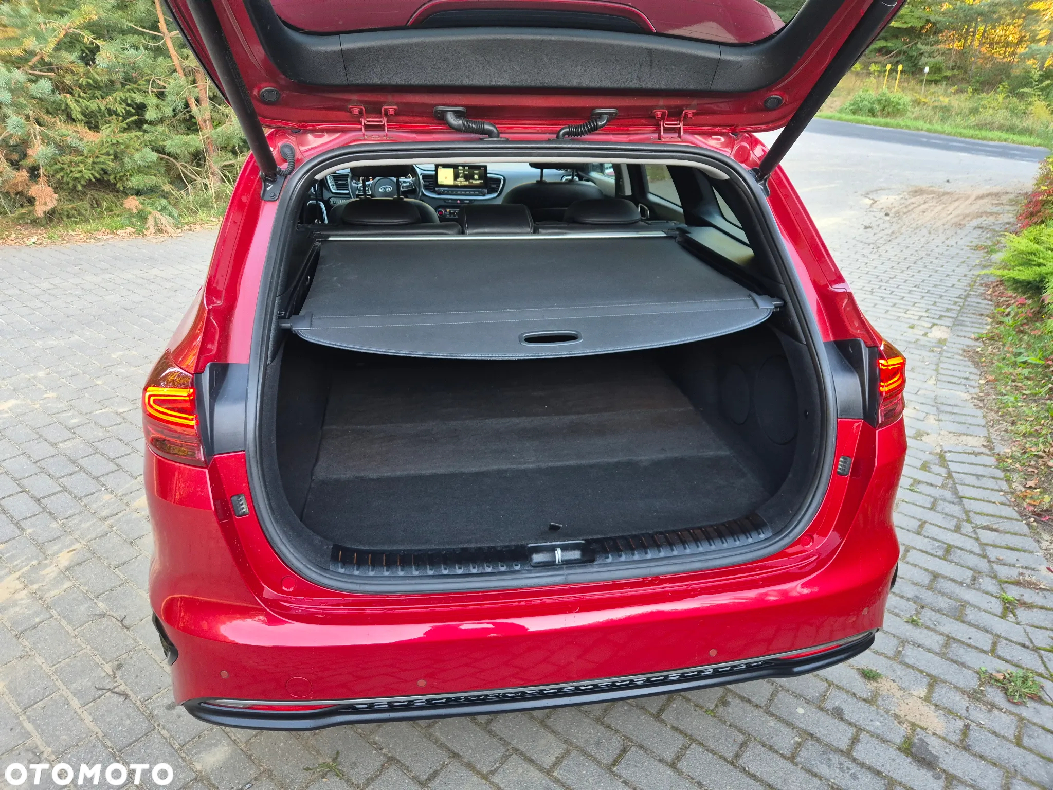 Kia Ceed SW 1.4 T-GDI OPF Platinum Edition - 10