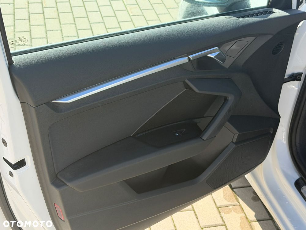 Audi A3 Sportback - 17