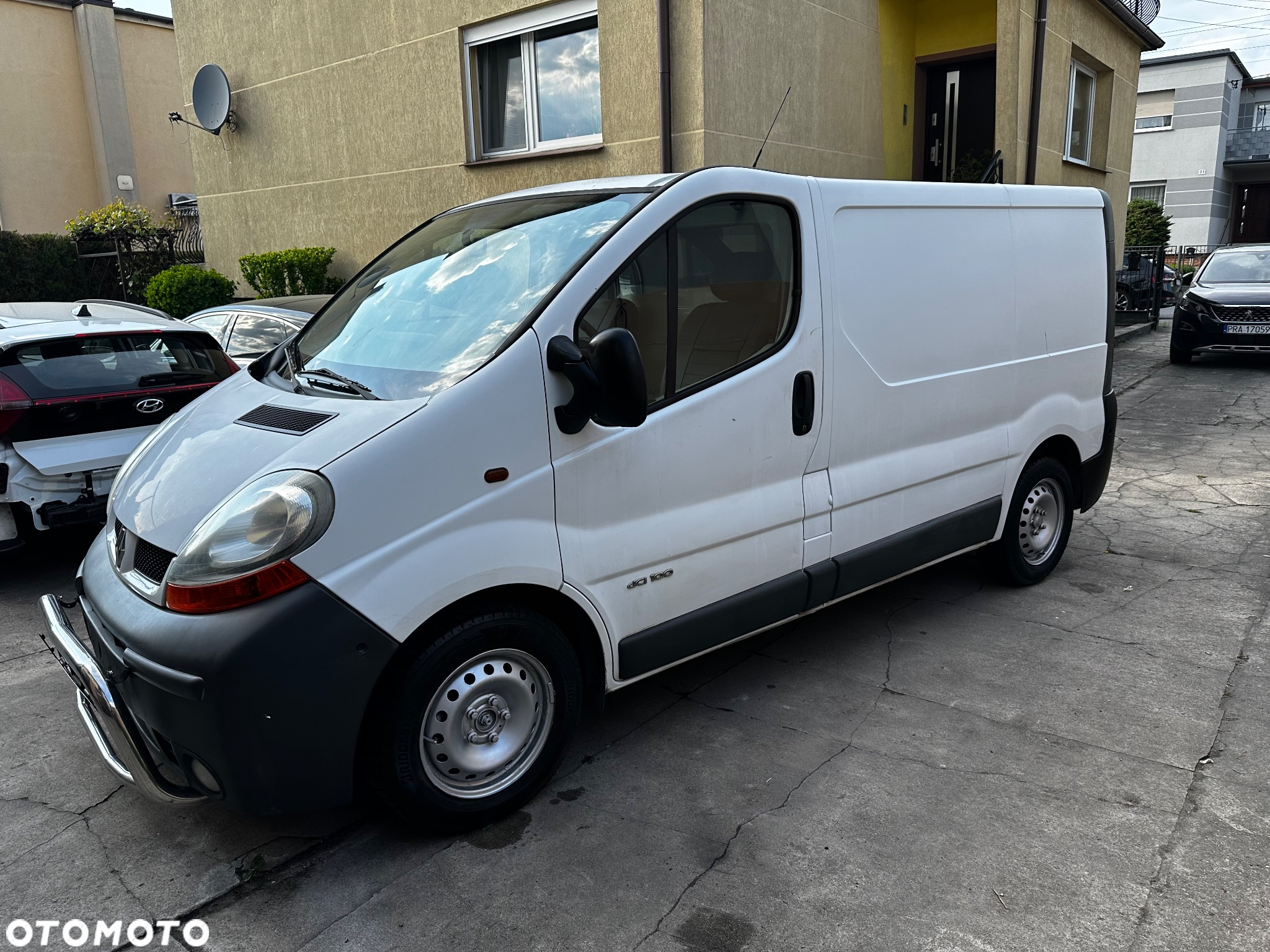 Renault Traffic - 12