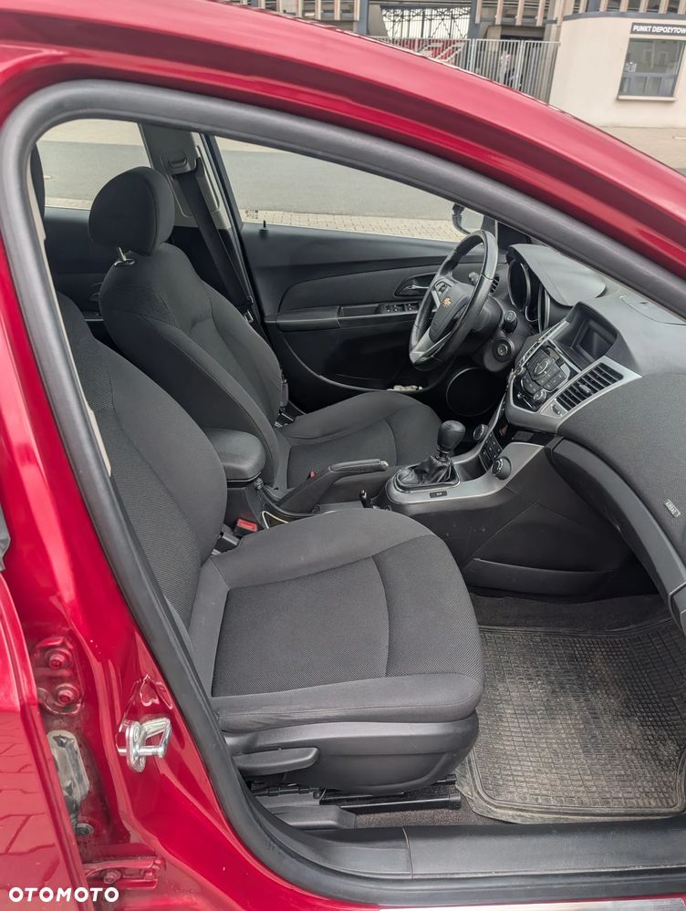 Chevrolet Cruze 1.8 LTZ - 18