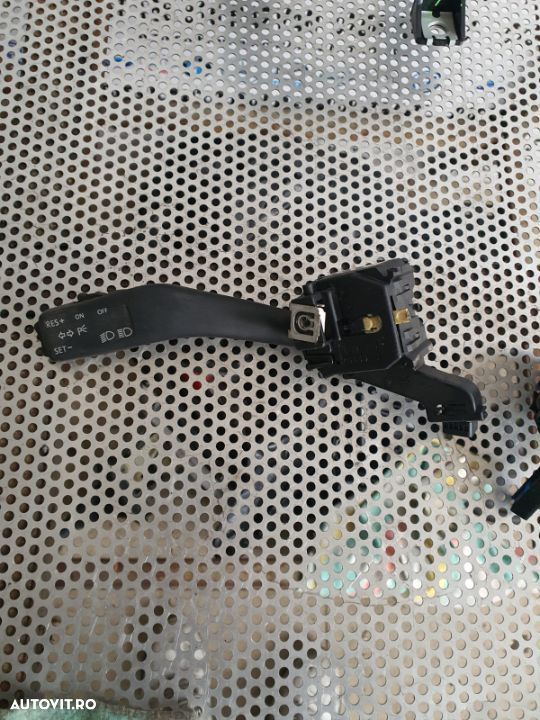 Maneta Semnalizari Stergatoare Tempomat VW Touran Golf 5 Jetta Passat - 1